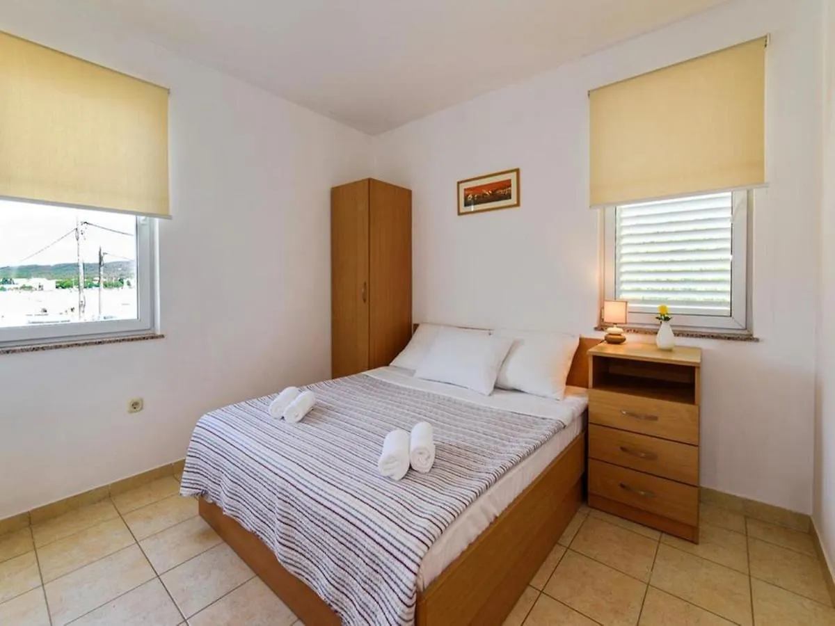 Alluring Apartment In Suko An Near Sea Sukosan 0*,